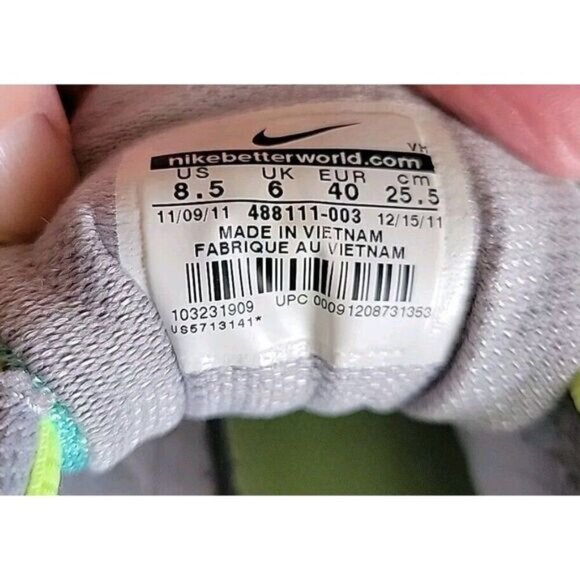 Nike Air Running Shoes 8 1/2 Women's Training Total Core gray green TR488111 EUC - Picture 15 of 15